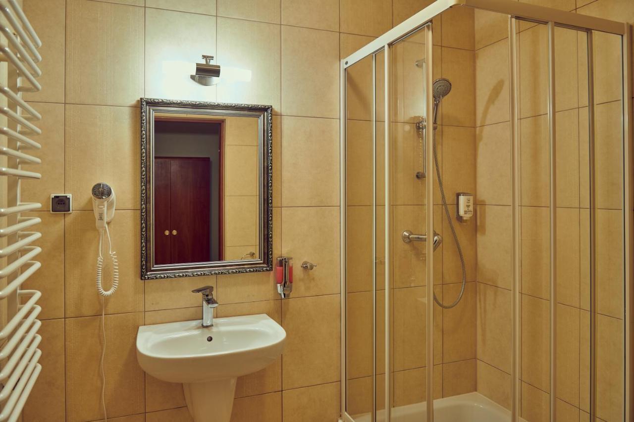 Zajazd Srebrna Gora Krakow Ngoại thất bức ảnh